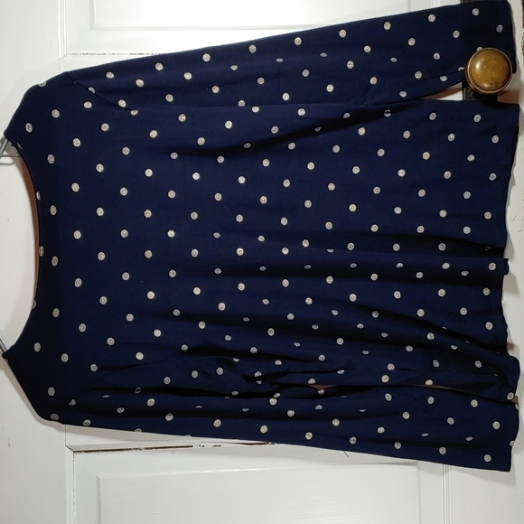 Chicos Ultimate Tee Blue and Gold Polka Dot Long Sleeve Stretch T-Shirt Size M - Picture 3 of 6